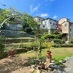 La Casa Delle Pietre Parlanti - Casa In Pietra Ai Piedi Del Parco Delle 5 Terre B&B 라스페치아