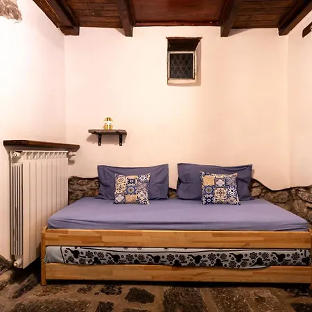 La Casa Delle Pietre Parlanti - Casa In Pietra Ai Piedi Del Parco Delle 5 Terre לינה וארוחת בוקר לה ספציה