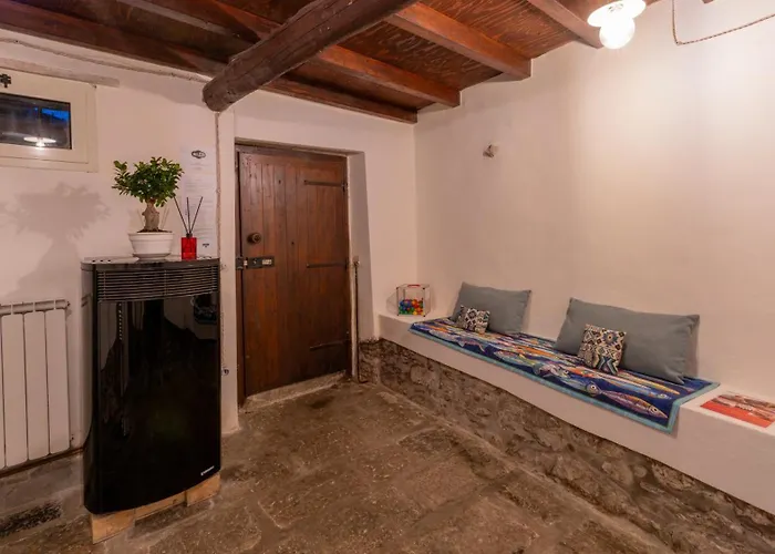 La Casa Delle Pietre Parlanti - Casa In Pietra Ai Piedi Del Parco Delle 5 Terre